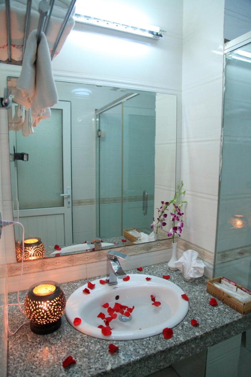 Paradis Hotel Ha Long Esterno foto