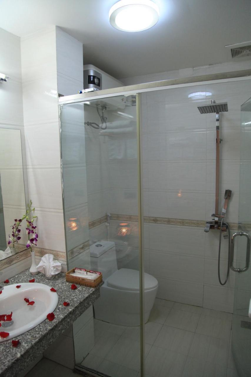 Paradis Hotel Ha Long Esterno foto